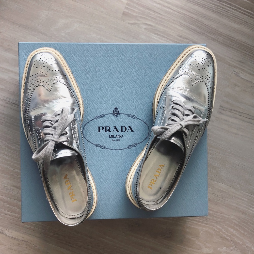 Prada women’s leather creeper in silver color